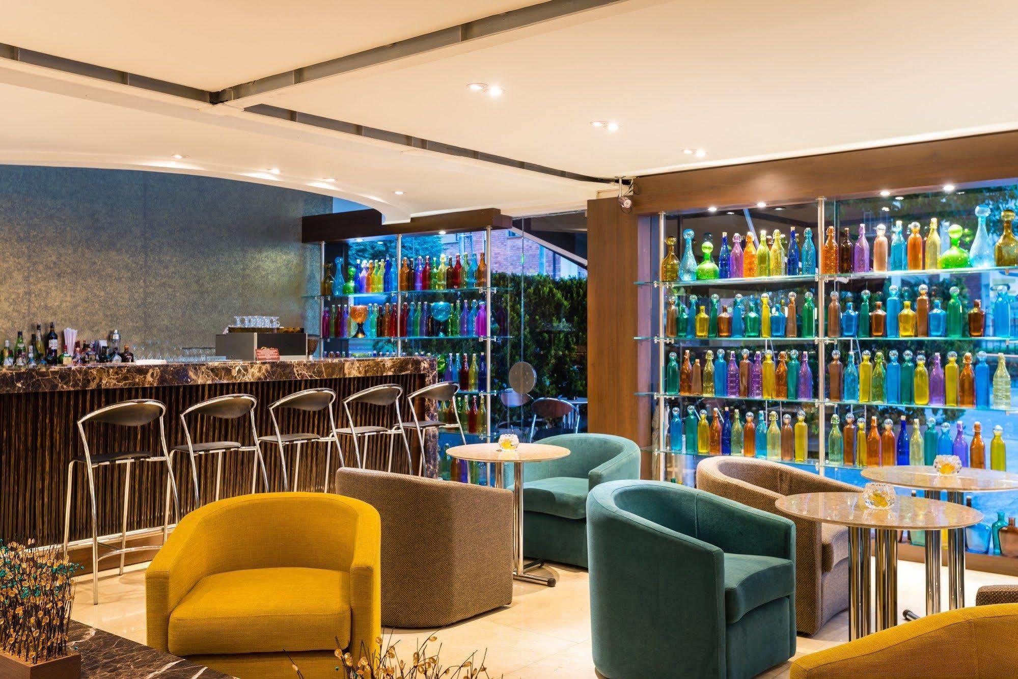 Hotel Lugano Suites Bogotá Eksteriør billede