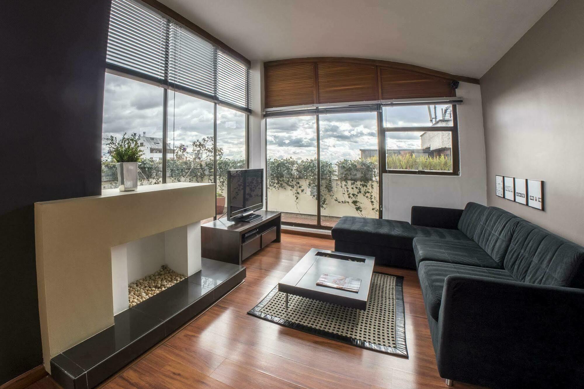Hotel Lugano Suites Bogotá Eksteriør billede
